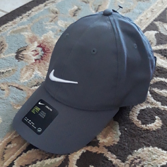 Nike Legacy dri-fit unisex hat - Picture 2 of 8